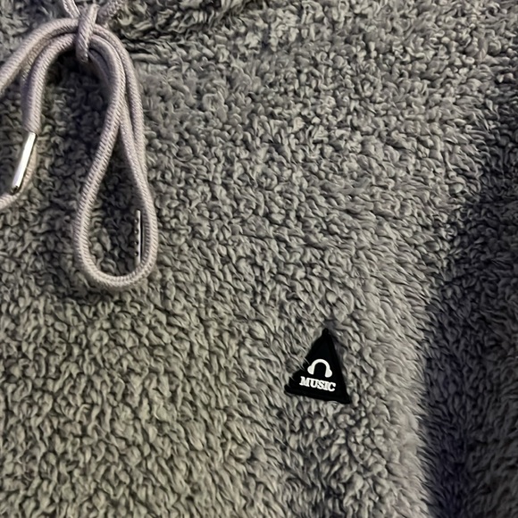 Men’s large Sherpa hoodie - Picture 2 of 4